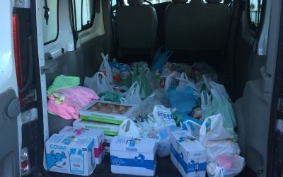 LA COFRADÍA DE LA VIRGEN DEL ROSARIO DONA ALIMENTOS PARA LA RESIDENCIA