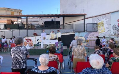 CELEBRACIÓN DEL SACRAMENTO DE LA UNCIÓN DE ENFERMOS EN LA RESIDENCIA DE MAYORES DE TORREDONJIMENO