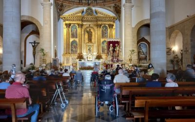 VISITA A LOS SANTOS PATRONOS  DE TORREDONJIMENO