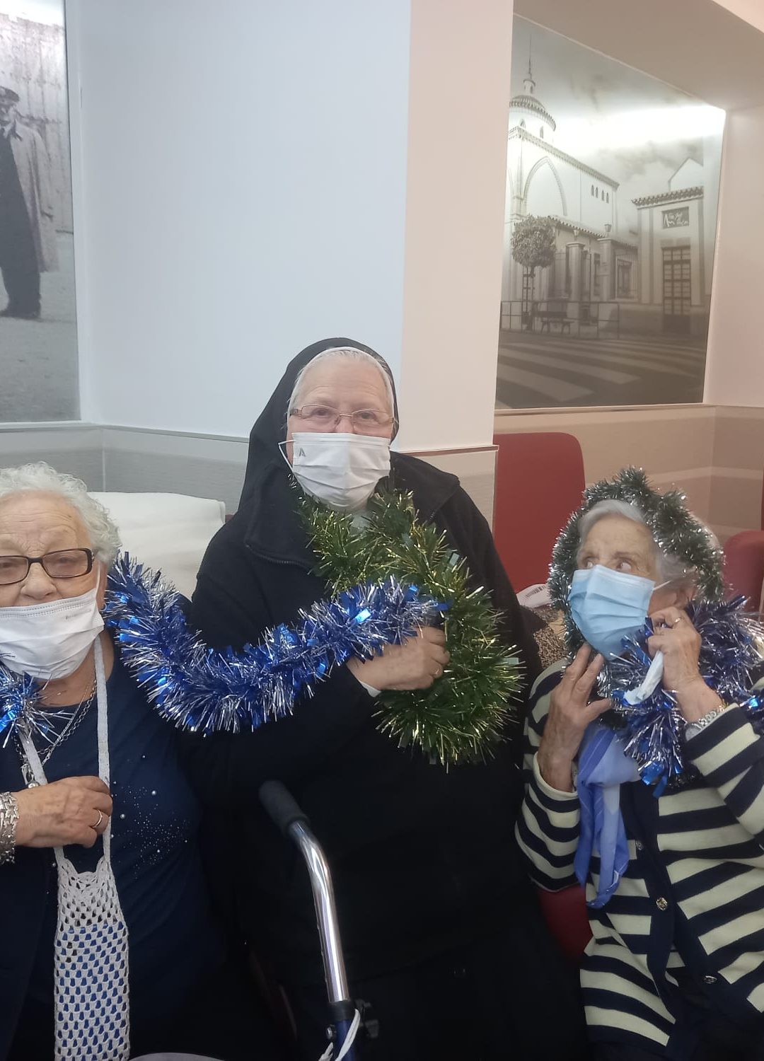 LA NAVIDAD ESTÁ VIVA EN NUESTRA RESIDENCIA DE TORREDONJIMENO