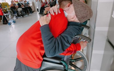 VISITA DE LOS ALUMNOS DEL INSTITUTO SANTO REINO